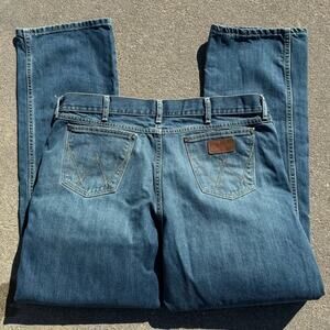 Wrangler Retro Relaxed Boot Cut Blue Jeans Cowboy Western 10WRT20RT Size 38x34